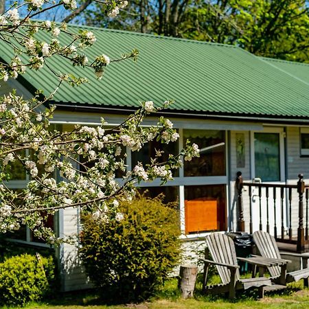Imantas Nams Hotel Jurkalne Bagian luar foto