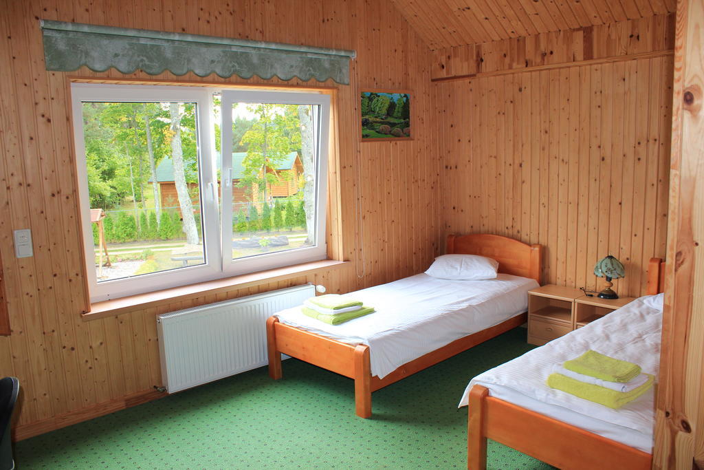 Imantas Nams Hotel Jurkalne Ruang foto