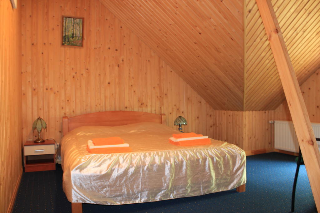 Imantas Nams Hotel Jurkalne Ruang foto