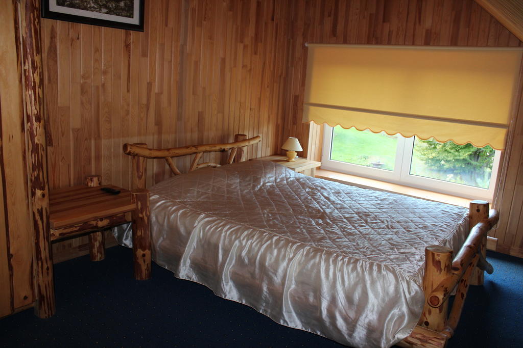 Imantas Nams Hotel Jurkalne Ruang foto